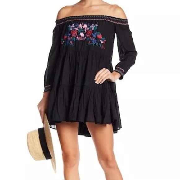 Free People Sunbeams Embroidered Off-The-Shoulder Black Dress Size Medium - Picture 2 of 10